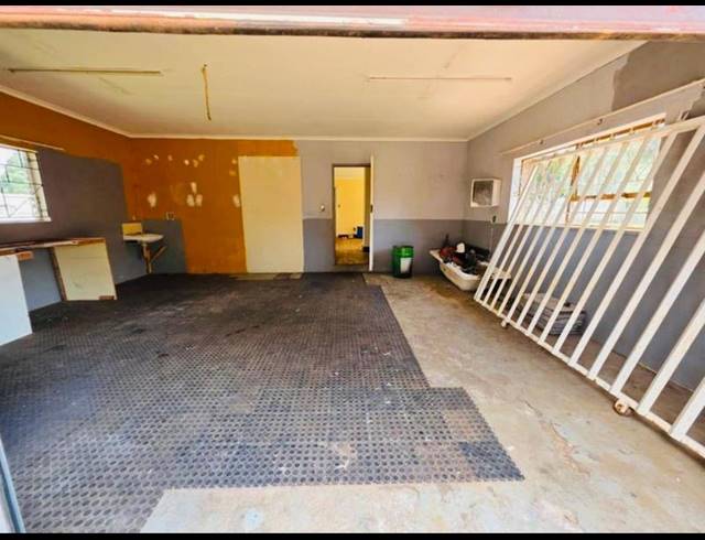 3 BEDROOM HOUSE FOR SALE IN FLORIDA